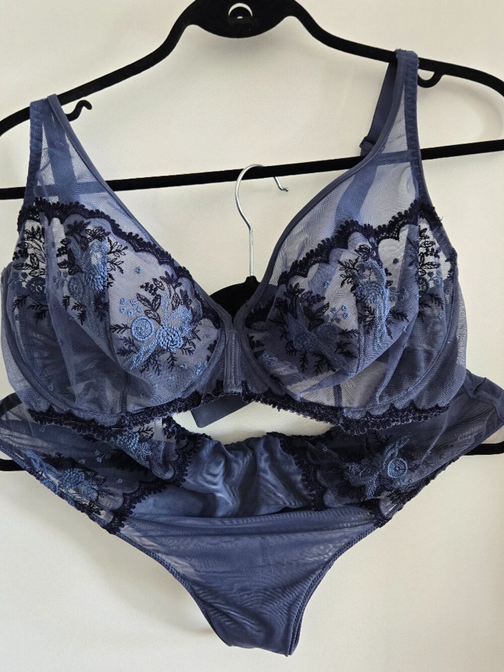 Simone Pérèle Intrigue Full Coverage Plunge Bra & Retro Brief Set – Cinder Blue